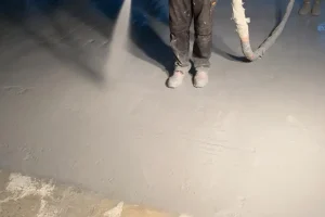 Natrysk polimocznika w biurowcu w Gdańsku na posadzkę powierzchnia 3000 ( (8)